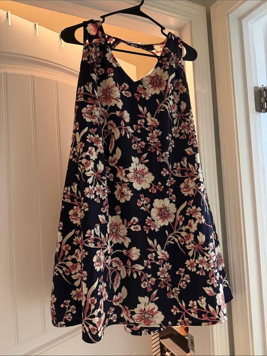 Dresses & Skirts - Navy Floral Swing Dress with Pink & Cream Blooms
